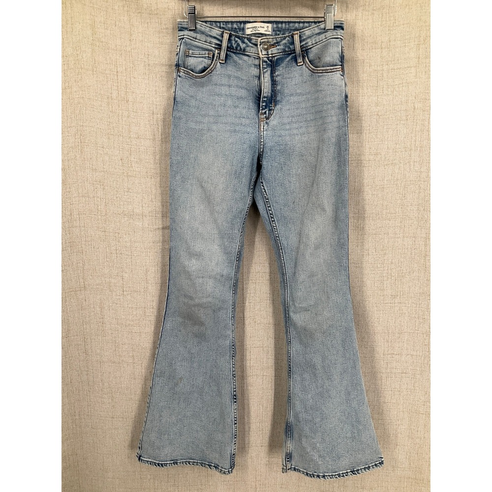 Abercrombie & Fitch Ultra High Rise Flare Jeans Light Wash Blue Size 26 2R Boho